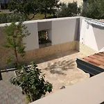 בית נופש Skalinada