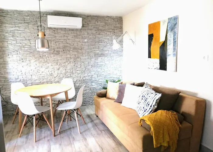 Дом отдыха Skalinada *